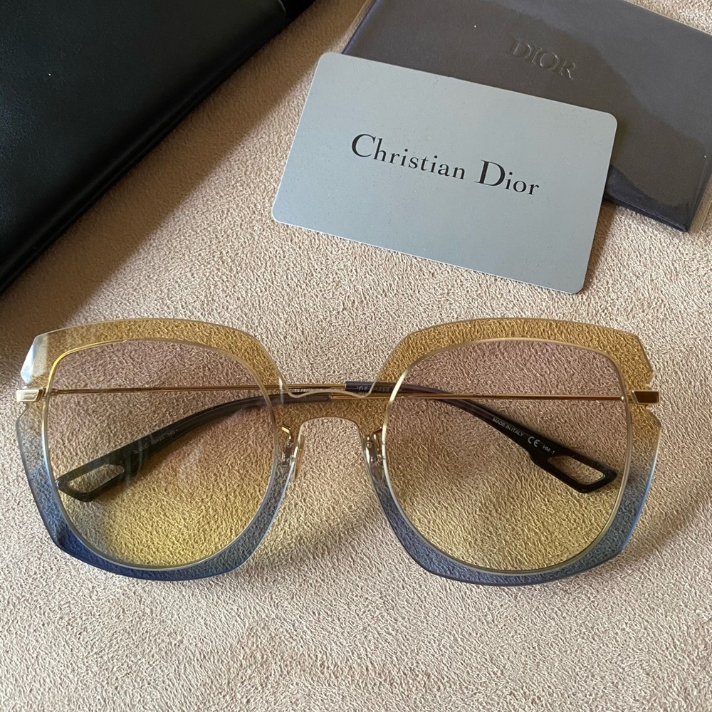 Dior Attitude1 Sunglasses